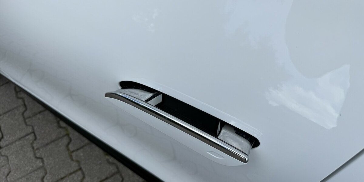 Mercedes-Benz CLA 350 4Matic mit EQ Technologie AMG Styling 11.000 km 61.500 &euro; Schorndorf 73614