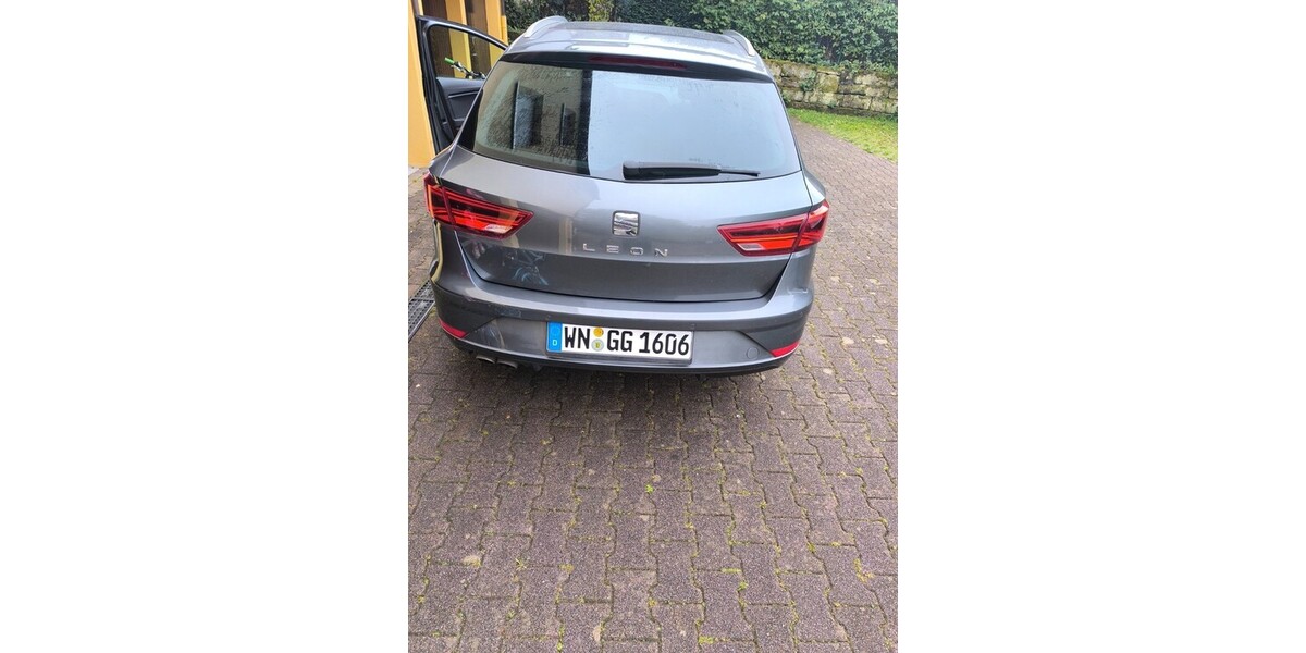 Seat Leon ST 93.000 km 15.000 &euro; Schorndorf 73614