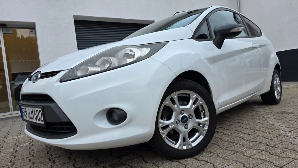 Ford Fiesta 200.000 km 2.500 &euro; Stuttgart 70563