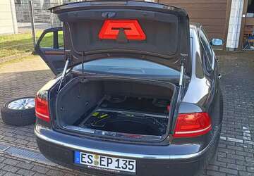 VW Phaeton 240.120 km 7.900 &euro; Neckartenzlingen 72654