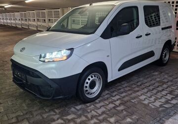 Toyota Proace City 47.000 km 20.950 &euro; Böblingen 71032