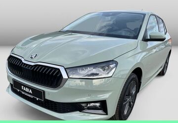 Skoda Fabia 1.111 km 25.490 &euro; Weinstadt-Endersbach 71384