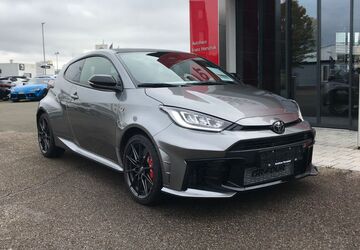 Toyota Yaris 9.000 km 44.900 &euro; Göppingen 73037