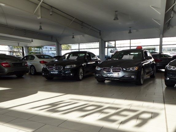 BMW i4 16.180 km 50.900 &euro; Vaihingen / Enz 71665