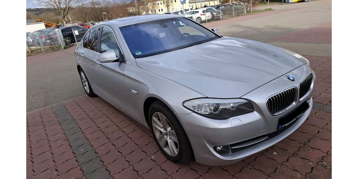 BMW 528 185.000 km 11.500 &euro; Esslingen 73734