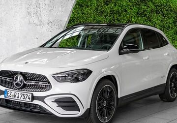 Mercedes-Benz GLA 200 8.000 km 44.850 &euro; Esslingen 73730