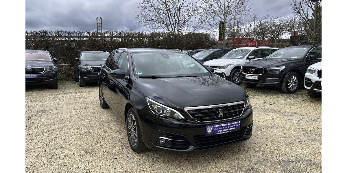 Peugeot 308 88.000 km 11.949 &euro; Stuttgart 70567