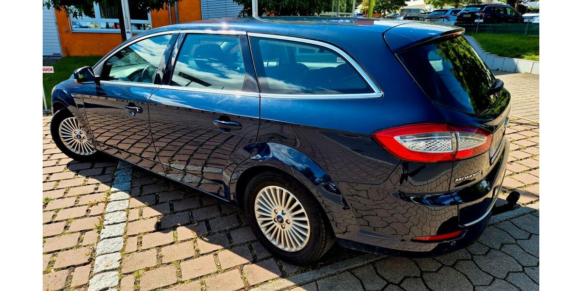 Ford Mondeo 348.800 km 2.400 &euro; Filderstadt 70794