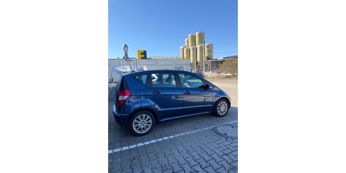Mercedes-Benz A 180 213.000 km 4.500 &euro; Esslingen 73734