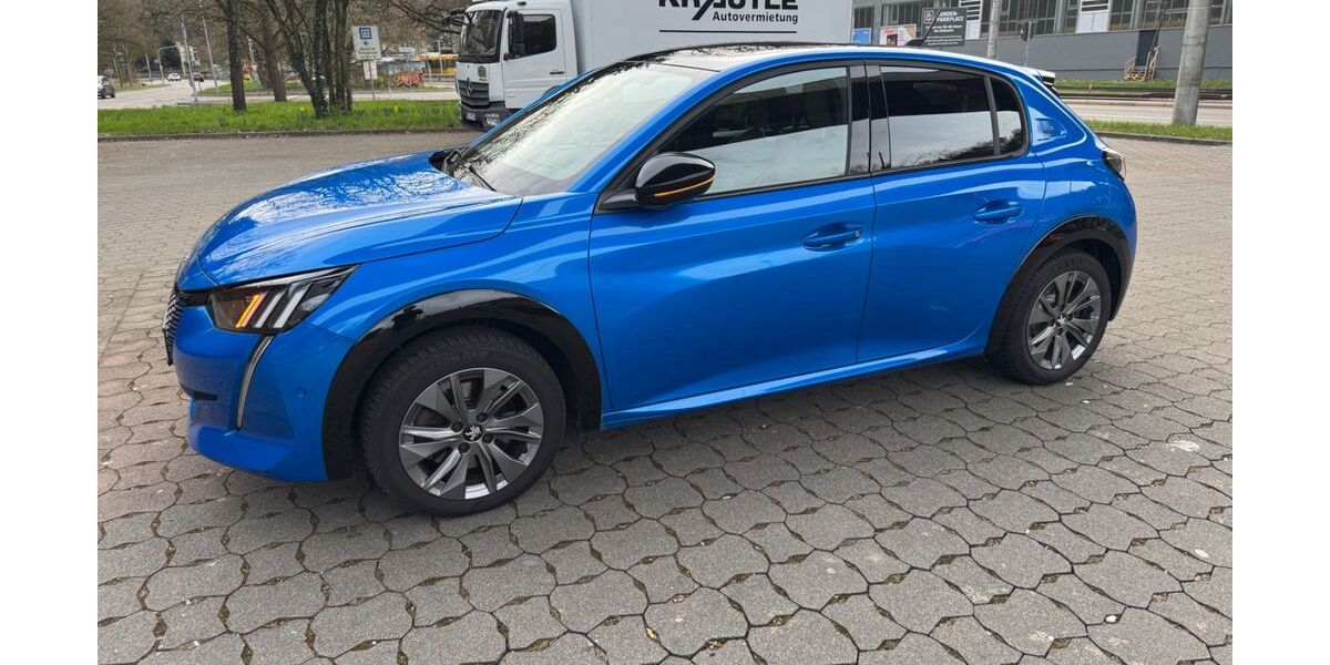 Peugeot e-208 75.000 km 13.800 &euro; Stuttgart 70569