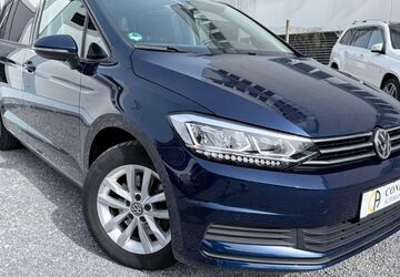 VW Touran 134.000 km 13.490 &euro; Korntal-Münchingen 70825