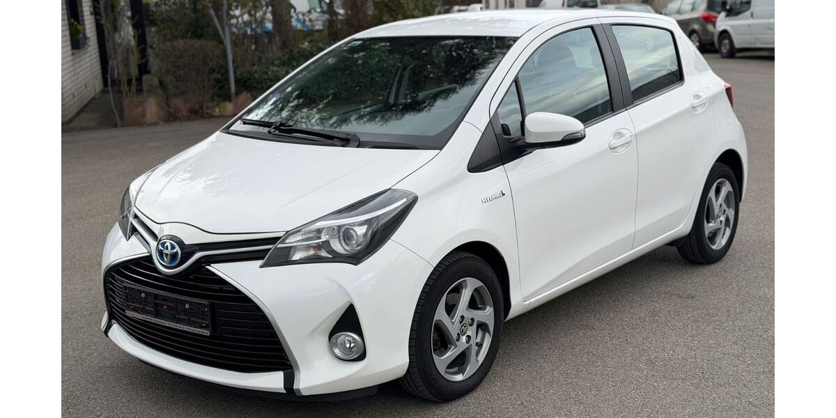 Toyota Yaris 100.000 km 10.490 &euro; Möglingen 71696