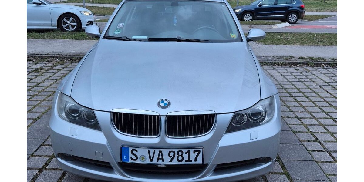 BMW 325 186.000 km 4.000 &euro; Leinfelden-Echterdingen 70771