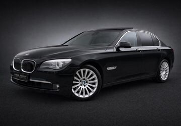 BMW 740 97.615 km 23.900 &euro; Uhingen 73066