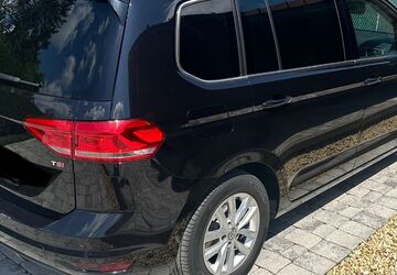 VW Touran 87.000 km 18.800 &euro; Wüstenrot 71543