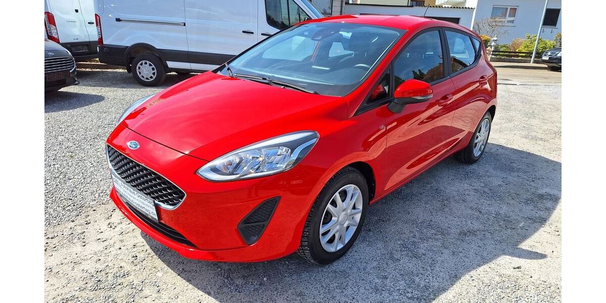 Ford Fiesta 25.400 km 12.490 &euro; Welzheim 73642