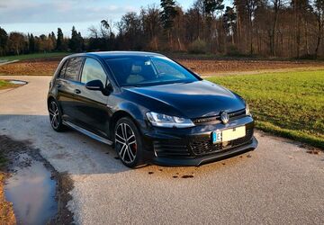 VW Golf 117.300 km 15.000 &euro; Lichtenwald 73669