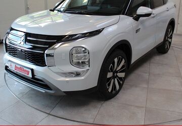 Mitsubishi Plug-in Hybrid Outlander 1.500 km 43.900 &euro; Alfdorf-Pfahlbronn 73553