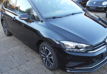 VW Golf Sportsvan 92.000 km 17.490 &euro; Leonberg 71229