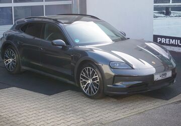 Porsche Taycan 21.950 km 81.888 &euro; Stuttgart 70499