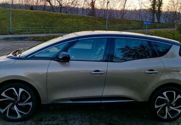 Renault Scenic 60.800 km 19.900 &euro; Stuttgart 70327