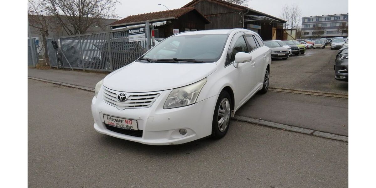 Toyota Avensis 350.000 km 3.850 &euro; Fellbach 70736