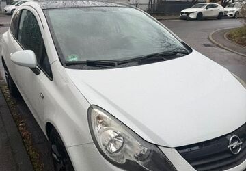 Opel Corsa 215.000 km 2.300 &euro; Stuttgart 70565