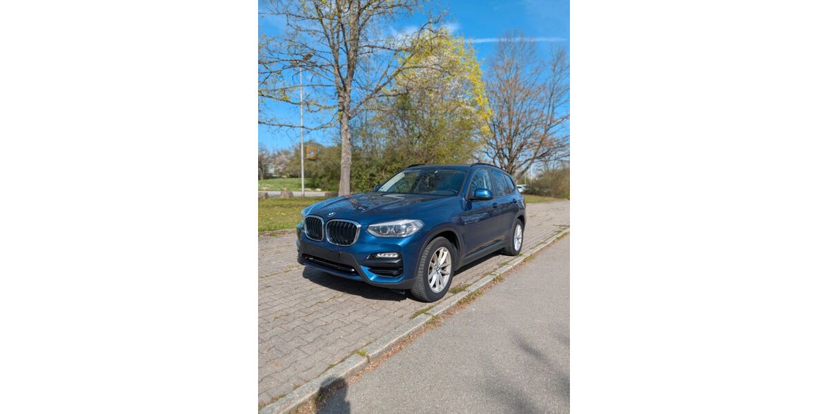 BMW X3 164.000 km 22.900 &euro; Sindelfingen 71067