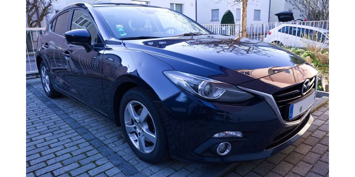 Mazda 3 110.000 km 11.000 &euro; Stuttgart 70374