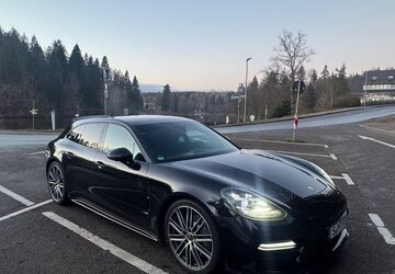 Porsche Panamera 117.000 km 61.500 &euro; Stuttgart 70469