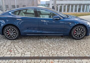 Tesla Model S 61.500 km 40.400 &euro; Schlierbach 73278