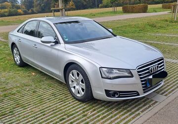 Audi A8 174.000 km 16.999 &euro; Uhingen 73066