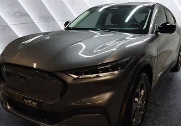 Ford Mustang Mach-E 1.500 km 43.130 &euro; Bietigheim-Bissingen 74321