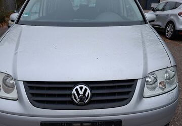 VW Touran 322.320 km 1.700 &euro; Fellbach 70736