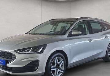 Ford Focus 28.606 km 16.900 &euro; Stuttgart 70190