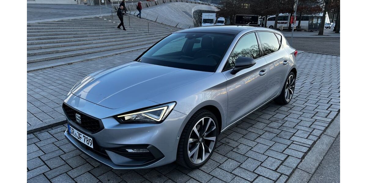 Seat Leon 73.000 km 19.900 &euro; Esslingen am Neckar 73734