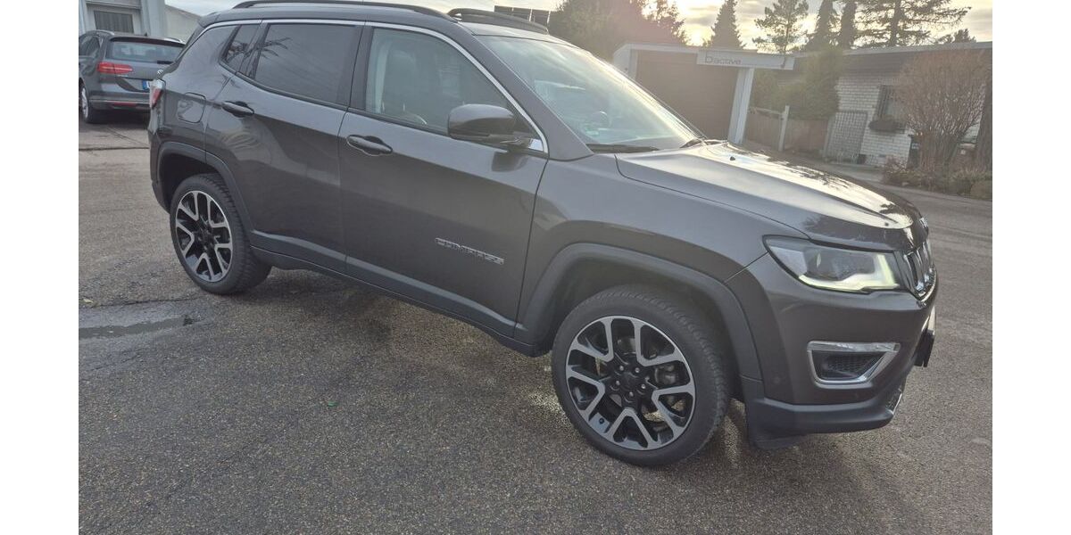 Jeep Compass 98.000 km 16.799 &euro; möglingen 71696
