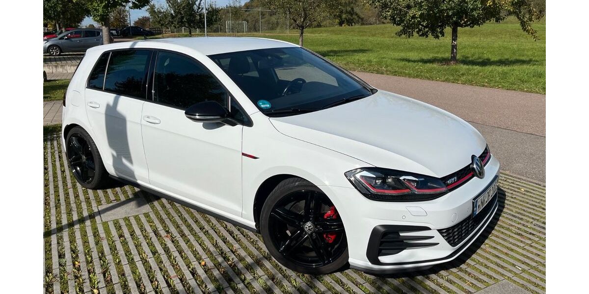 VW Golf 125.000 km 16.800 &euro; Urbach 73660