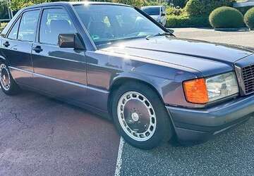 Mercedes-Benz 190 236.900 km 8.600 &euro; Tamm 71732